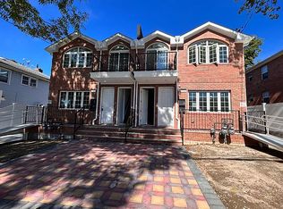 158-31 77th Rd, Fresh Meadows, NY 11366