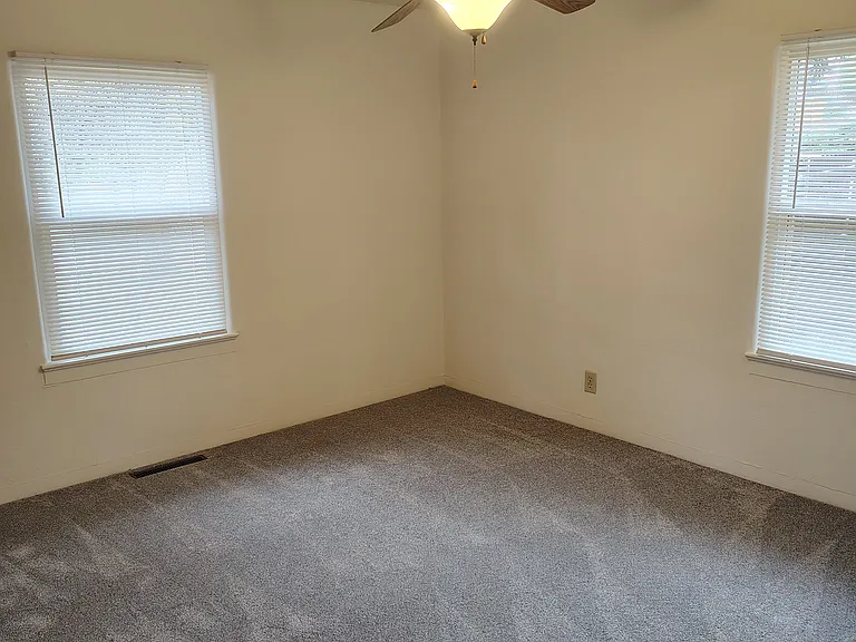3833 Linda Vista Ln #1 — Photo 9