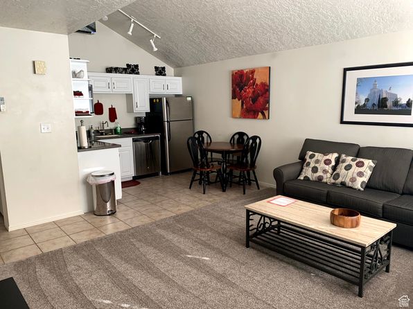 860 S Village Rd APT B11, St George, UT 84770