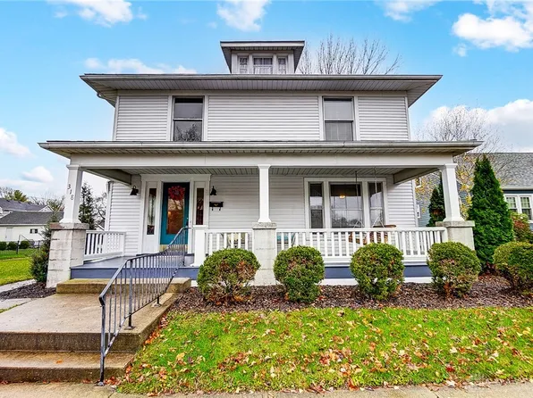 318 W Broadway St, Tipp City, OH 45371