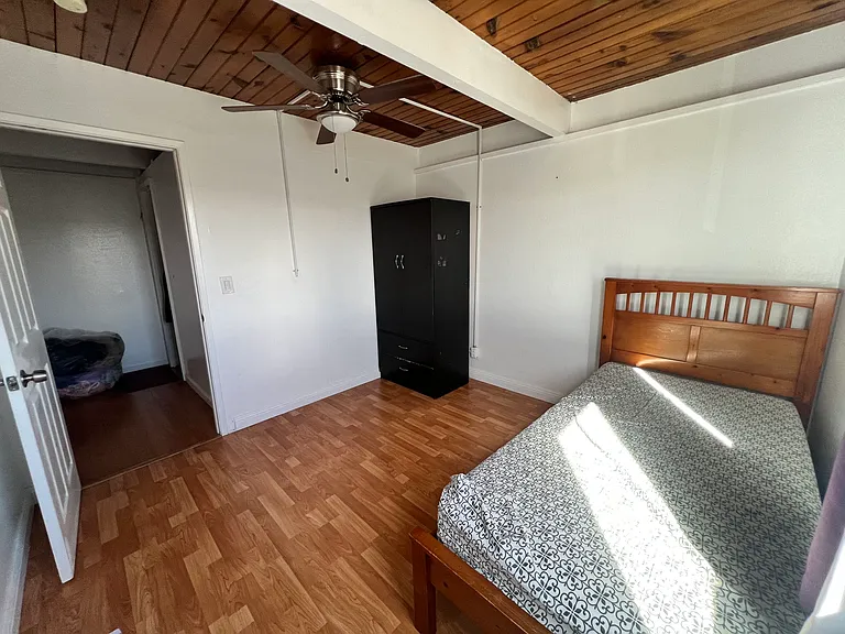 575 Villa St #15 — Photo 17