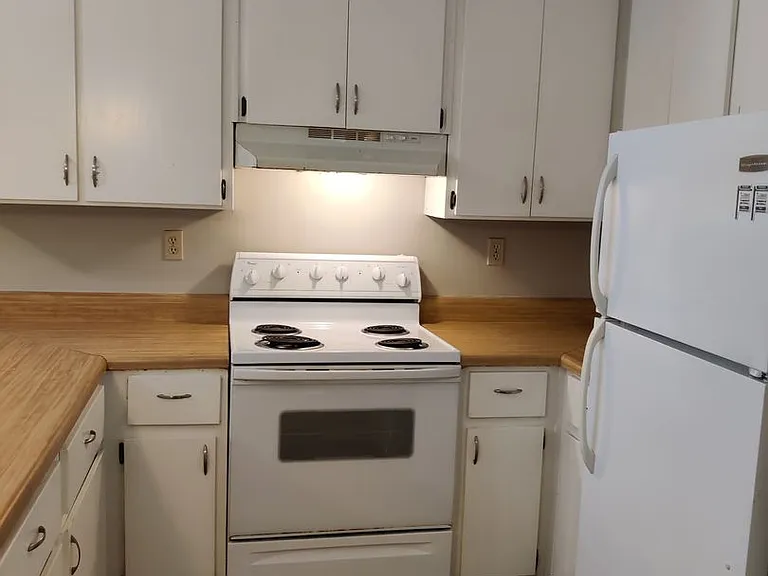 1416 Charlotte St #AD — Photo 4