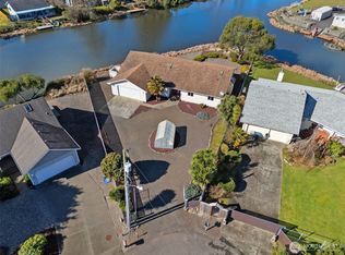 643 Quinault Avenue SE, Ocean Shores, WA 98569