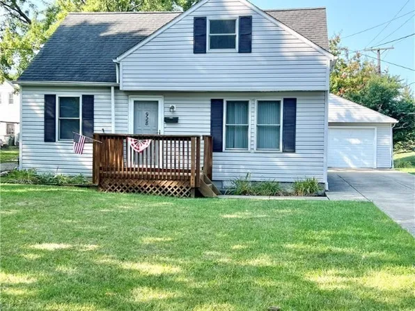 928 Worden Rd, Wickliffe, OH 44092