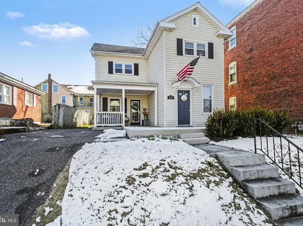 258 E Water St, Middletown, PA 17057