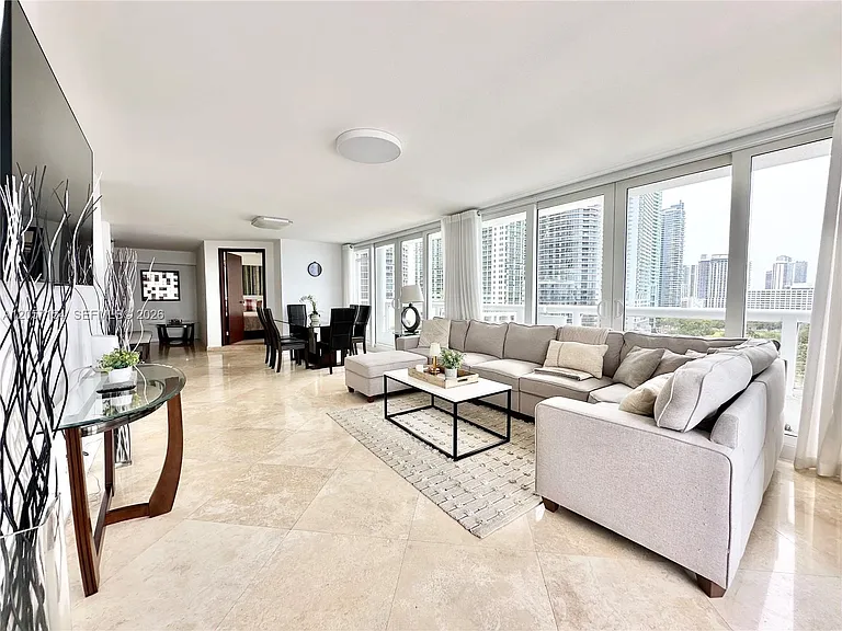 1717 N Bayshore Dr #A-1534 — Photo 7