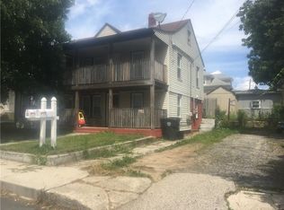 9 Agnes St, West Warwick, RI 02893