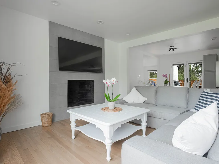 17 Underhill Dr — Photo 5