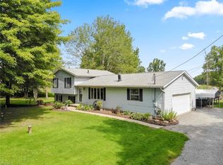 13022 N Palmyra Rd, North Jackson, OH 44451