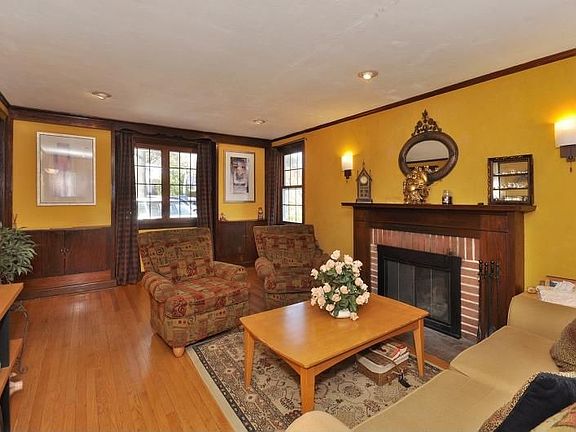 3rd image of 16 Florence Pl