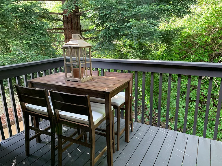 2345 Ticonderoga Dr — Photo 4