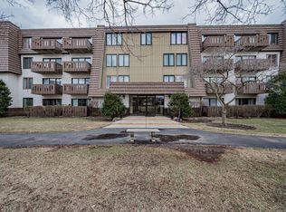 12900 W Heiden Cir Unit 4204, Lake Bluff, IL 60044