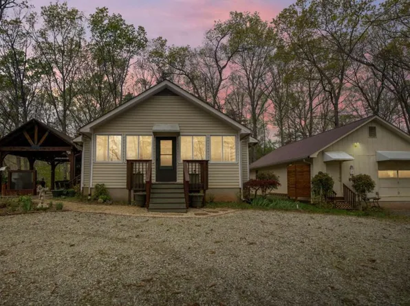 5 Colonial Club Dr SE, Acworth, GA 30102