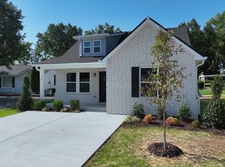 98 Donna Dr, Hendersonville, TN 37075