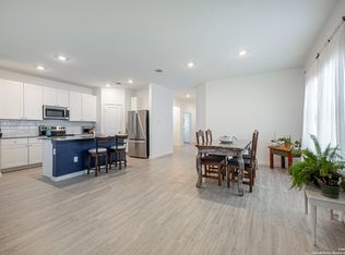 209 Wolf Crest Blvd, Seguin, TX 78155