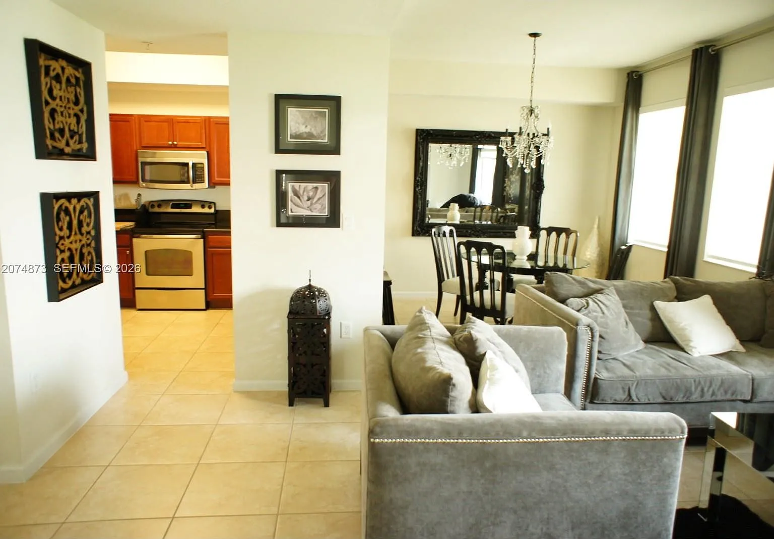 St Mortiz At Doral Condo — Photo 4