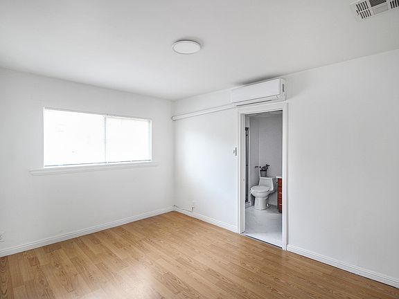 5th image of 5117 Bartlett Ave