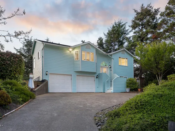 416 NW 19th Ct, Newport, OR 97365