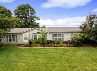 5950 Woody Ln SE, Corydon, IN 47112