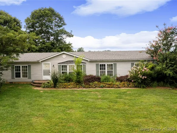 5961 Woody Lane SE, Corydon, IN 47112