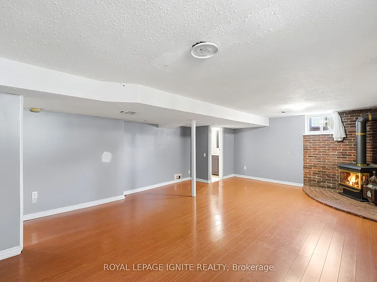18 Gloaming Dr #BASEMENT — Photo 15
