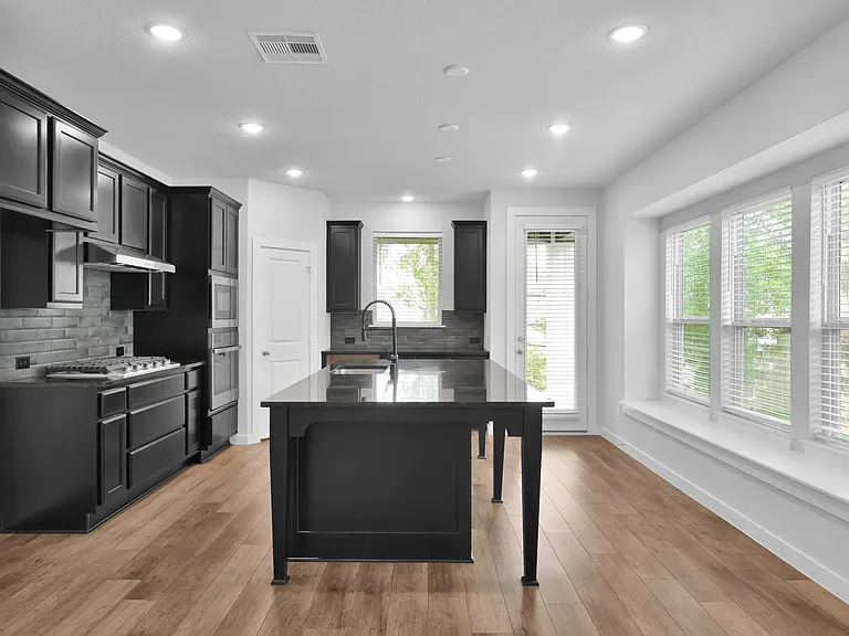 109 Morning Nook Ct — Photo 12