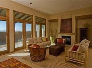 2821 Redondo Santa Fe NE, Rio Rancho, NM 87144