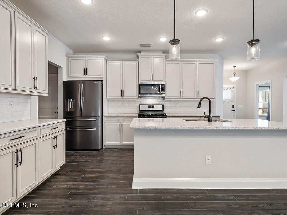 1st image of 314 CHANDLER Drive