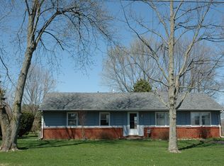 810 E 400 N, Greenfield, IN 46140