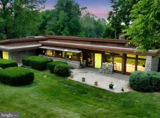 927 Thompson Ave, Jonestown, PA 17038