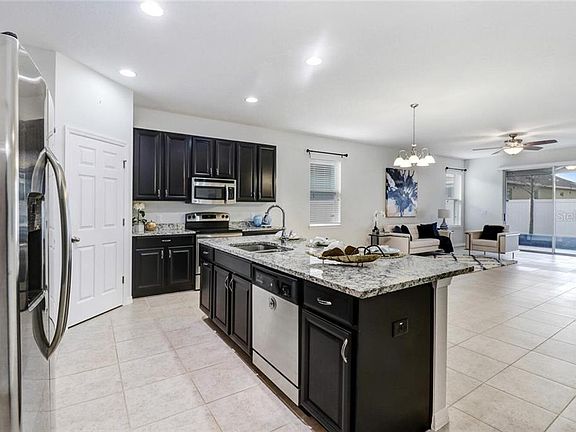 4th image of 32613 Harmony Oaks Dr