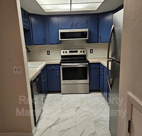 8384 S Haven Ln — Photo 3