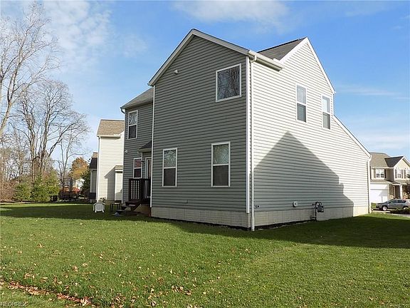 2nd image of 4252 Mayfair Dr
