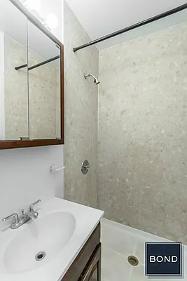 Rented by Bond New York | media 20
