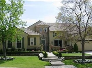 12198 N Via Piemonte Ave, Clovis, CA 93619