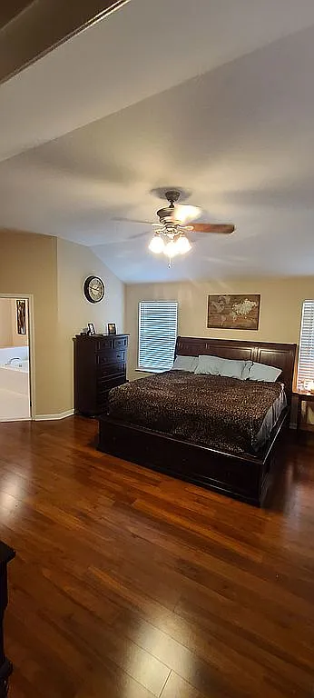 14735 Jennifer Ct photo 1