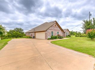 910 Green St, Rio Vista, TX 76093