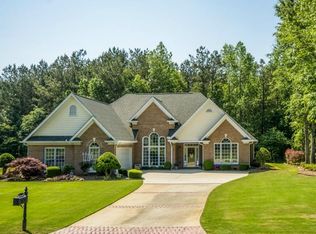 681 Templeton Dr, Loganville, GA 30052