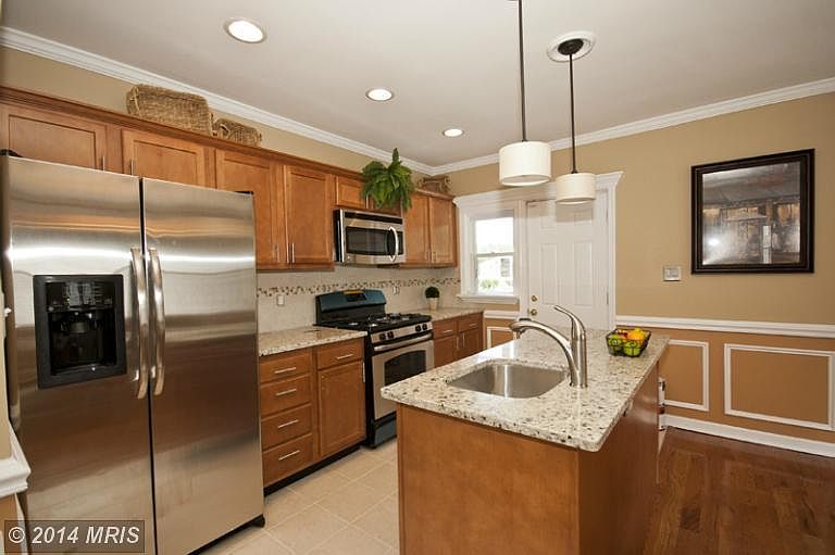 2nd image of 2608 Oakley Ave
