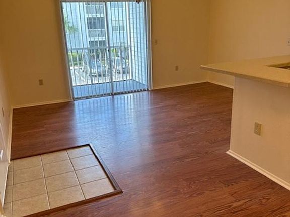 2nd image of 1222 Bermuda Lakes Ln Unit 204