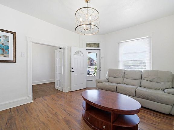 4th image of 112 Gale Ave