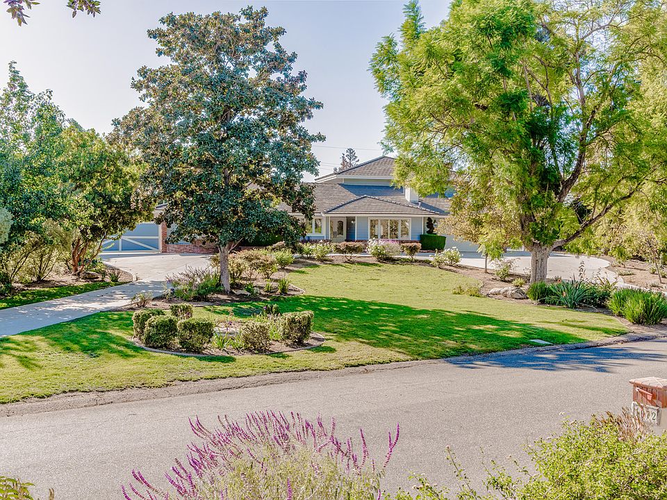 1st image of 1078 La Cresta Dr