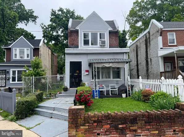 5981 N 21st St, Philadelphia, PA 19138