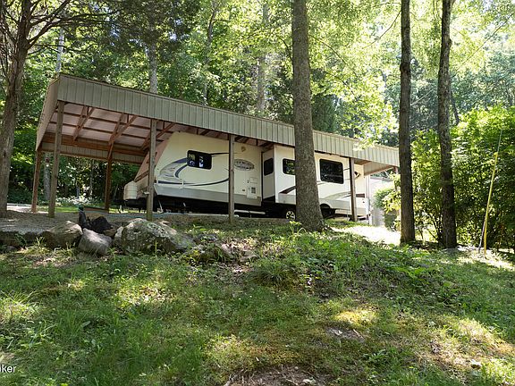 3rd image of 350 Spring Drive Ln