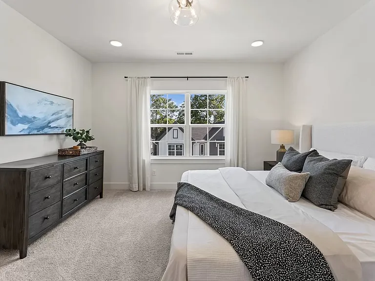 700 N Dupont Ave #212B — Photo 21