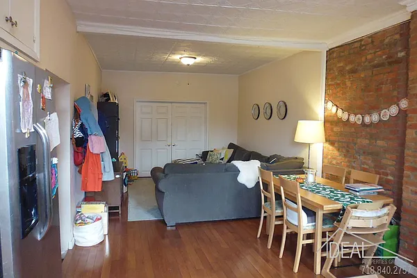 Rented by Ideal Properties Group | media 9