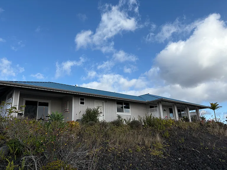 Aloha Blvd — Photo 43