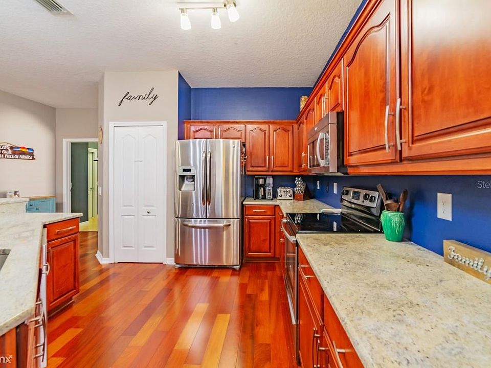 1st image of 3719R Golden Eagle Dr