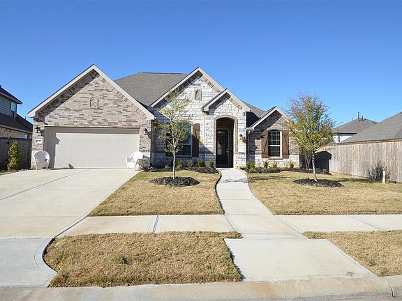 2nd image of 2110 Windmill Palm Dr