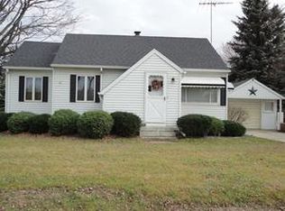 1356 E Caro Rd, Caro, MI 48723